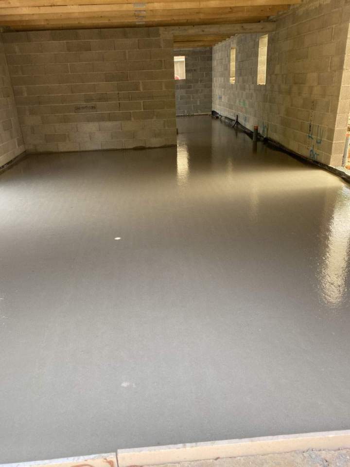 Pose de chape fluide Vitrolles