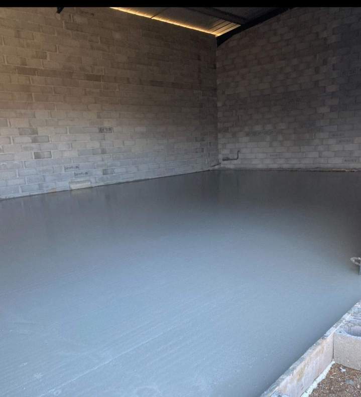 Application de chape fluide Vitrolles