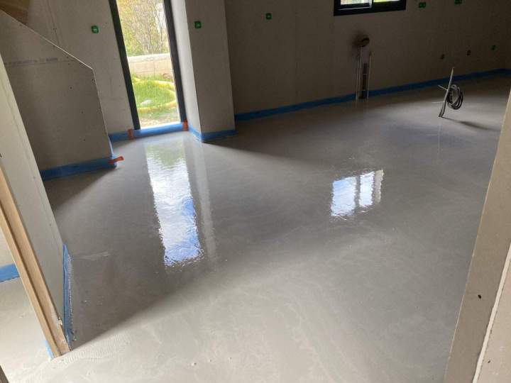 Pose de chape fluide Vitrolles